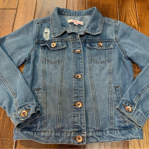 Girls | Distressed | medium wash | Jean Jacket | Sz 10 - Picture 4 of 13